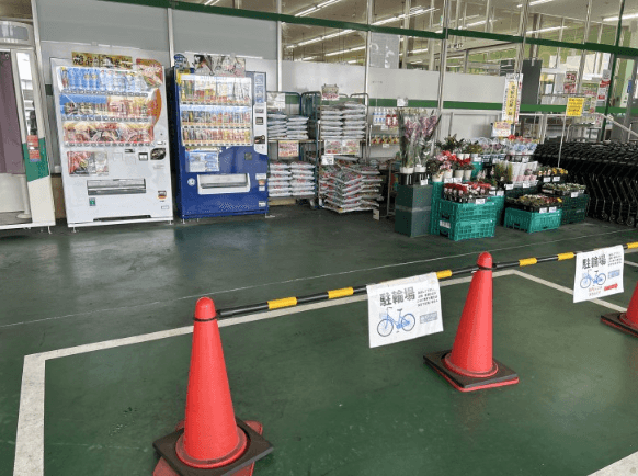 自転車置き場付近(軒下) 販促プロモーションに最適な屋外催事イベントスペース