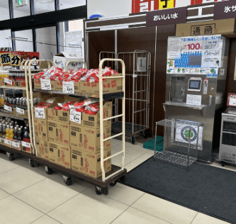 店内入口付近 販促プロモーションに最適なスーパー店内催事イベントスペース